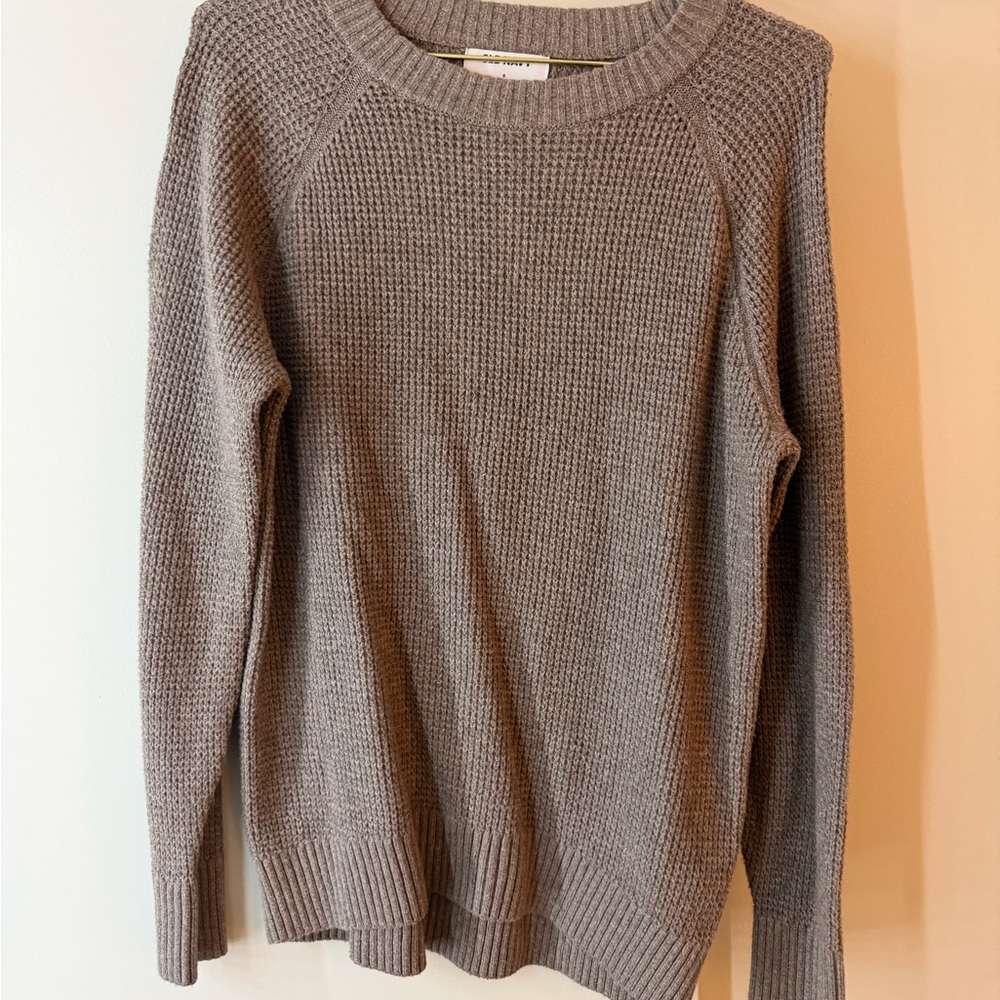 Old Navy knit sweater